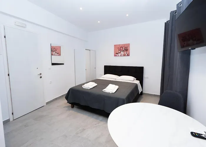 Old Town Studios, Corfu Apartment *